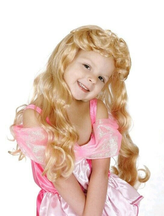 Girls sleeping beauty wigs